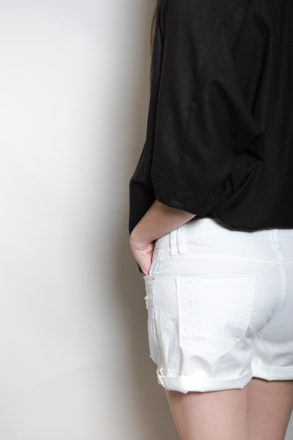 Blank NYC Slim Boyfriend Short Blank NYC Slim Boyfriend Short