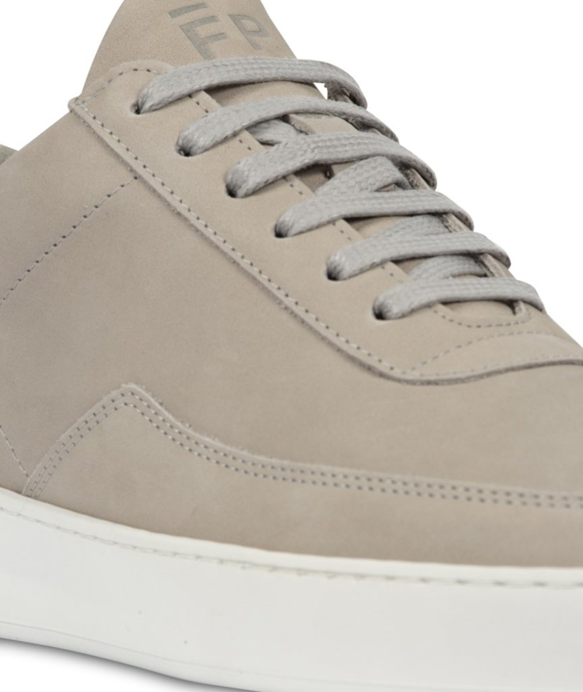 low mondo plain nardo nubuck grey