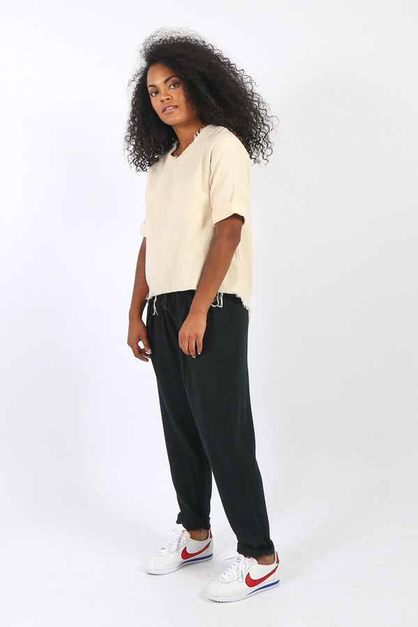 Black Crane Wide Top Black Crane Wide Top