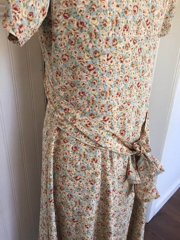 Metro Nome floral 70's buttonup dress size small to medium Metro Nome floral 70's buttonup dress size small to medium