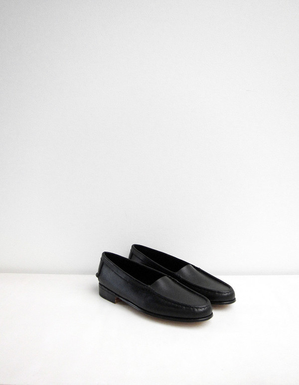 Martiniano Neubau, Black Martiniano Neubau, Black