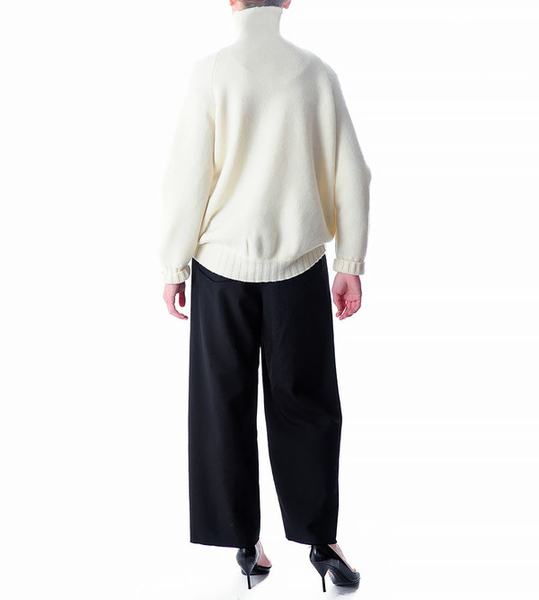 G.V.G.V. Wool High Neck Sweater G.V.G.V. Wool High Neck Sweater