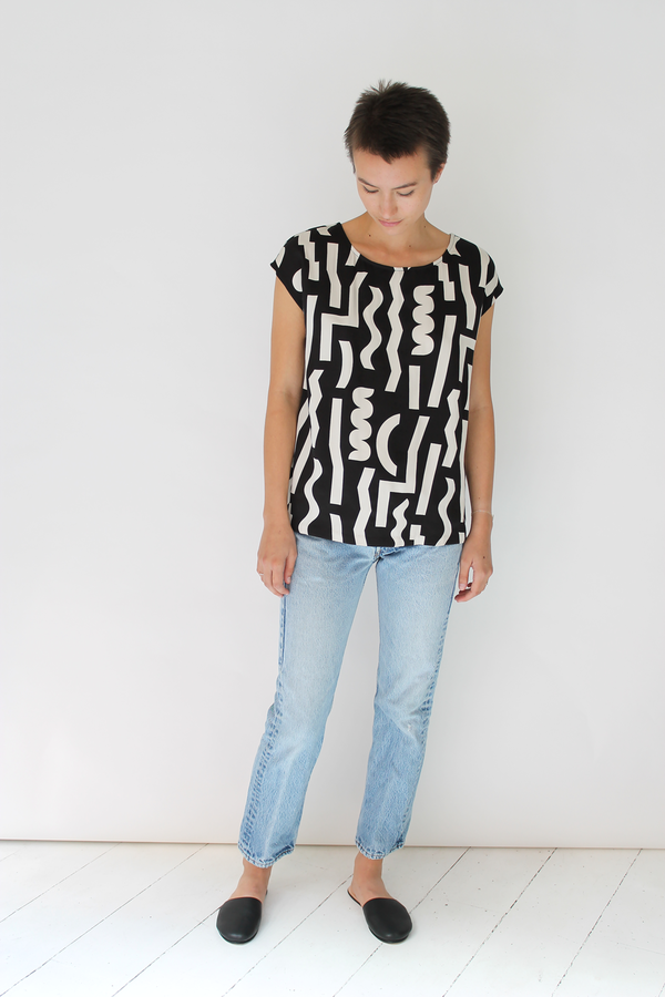 Dusen Dusen oversize tee | black slash Dusen Dusen oversize tee | black slash