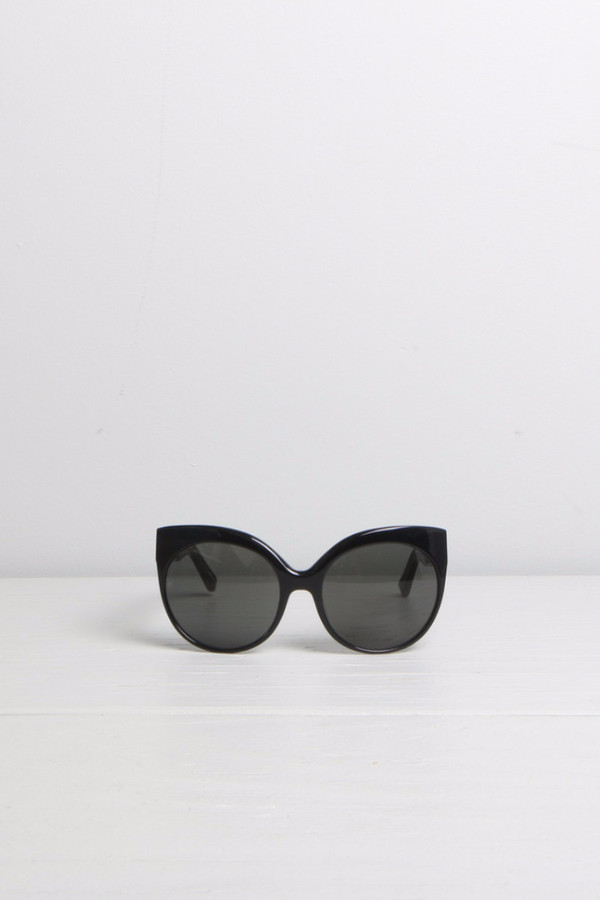 Linda Farrow Cat-Eye Cage Detail Sunglasses Linda Farrow Cat-Eye Cage Detail Sunglasses