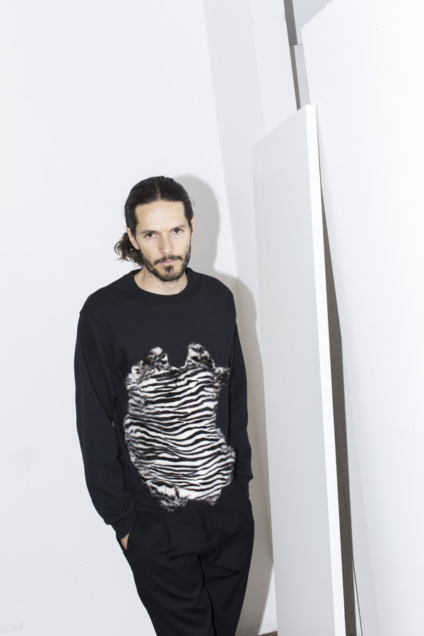 Men's Assembly New York Zebra Fur Sweatshirt Men's Assembly New York Zebra Fur Sweatshirt