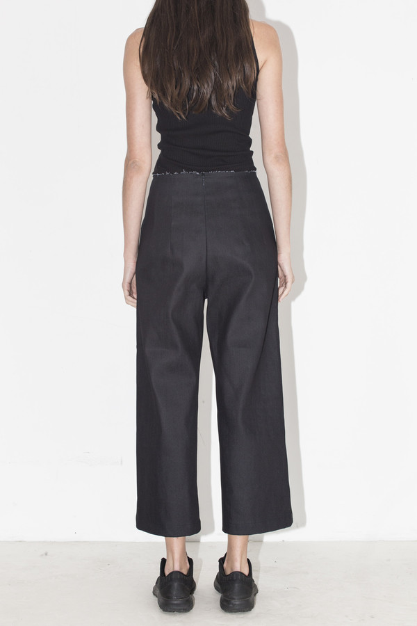Markoo Denim Crop Pant Markoo Denim Crop Pant