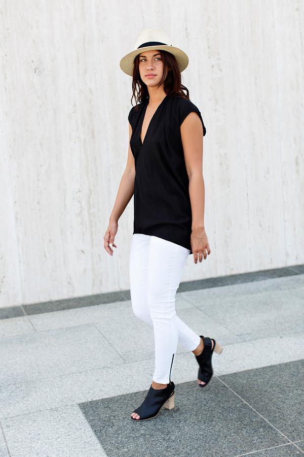 GRATITUDE COLLECTION Black Everyday Top, Silk GRATITUDE COLLECTION Black Everyday Top, Silk