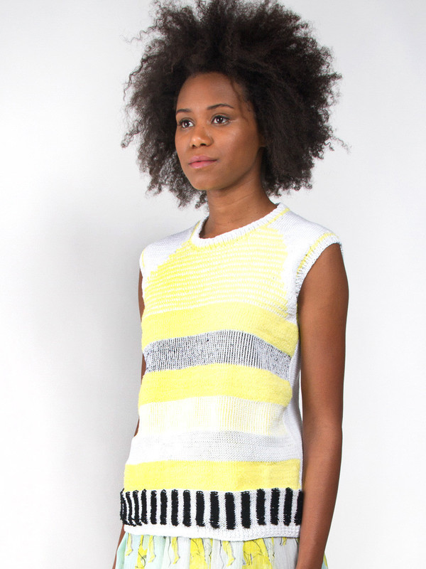 Risto Grid Sleeveless Knit Top Risto Grid Sleeveless Knit Top