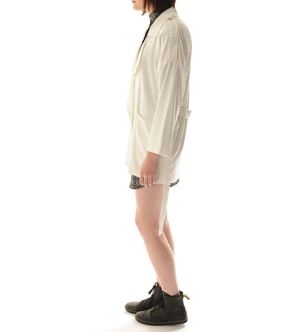 Shakuhachi China White Overcoat Shakuhachi China White Overcoat