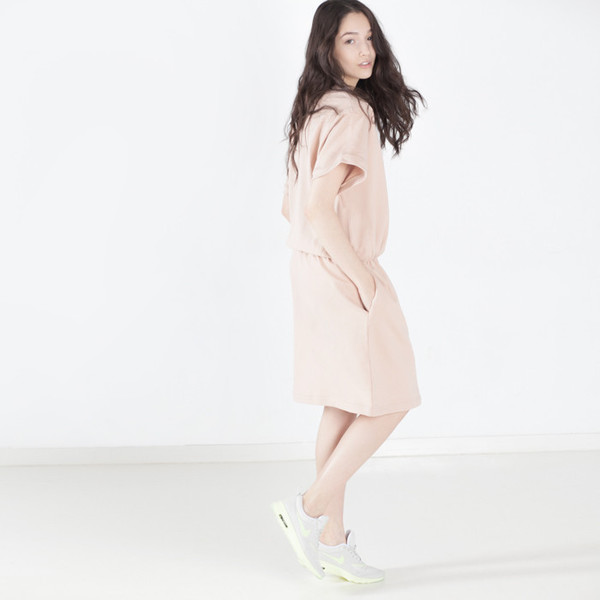 Baserange Short Sleeve Sweat Dress Baserange Short Sleeve Sweat Dress