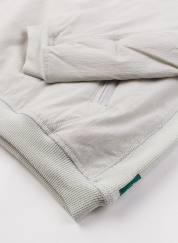 Men's Reigning Champ Alpha Insulated Nylon LS Crew / Fog Men's Reigning Champ Alpha Insulated Nylon LS Crew / Fog