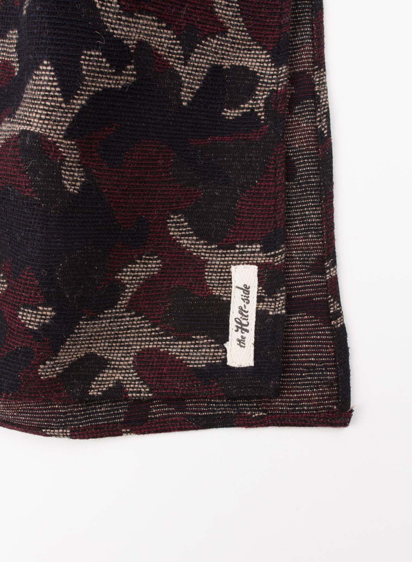 The Hill-Side Scarf Cotton/Wool Jacquard Camo Red The Hill-Side Scarf Cotton/Wool Jacquard Camo Red