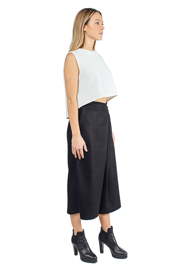 WU+SEN Kyye Culottes Black WU+SEN Kyye Culottes Black