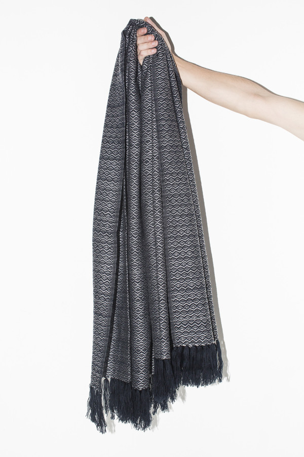 Men's Chamula Acrylic ZigZag Scarf - Navy/Grey Men's Chamula Acrylic ZigZag Scarf - Navy/Grey