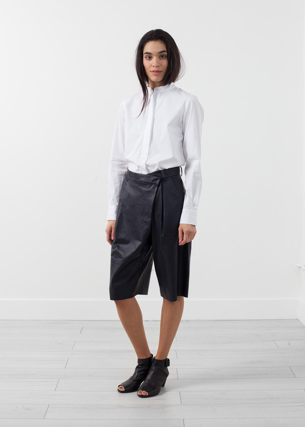 Schai Feather Weight Short Schai Feather Weight Short