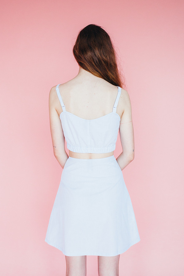 Samantha Pleet Isle tank - sky Samantha Pleet Isle tank - sky