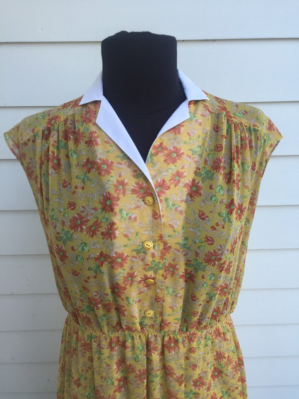 Japanese 70's floral sleevless summer dress size XL Japanese 70's floral sleevless summer dress size XL