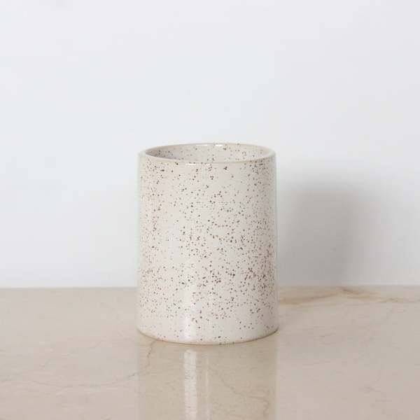 Lindsey Hampton Multiuse Vessel — #2 Lindsey Hampton Multiuse Vessel — #2