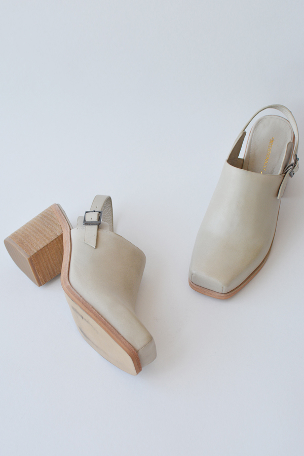 Intentionally Blank Honcho Mule Intentionally Blank Honcho Mule