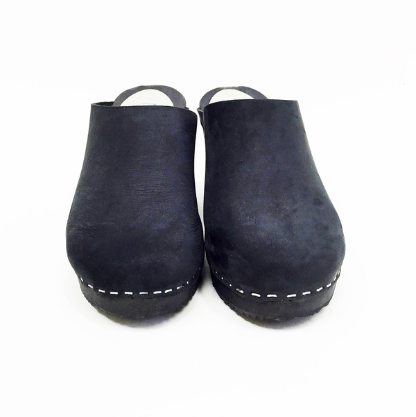 Nina Z Black on Black Niko Clog Nina Z Black on Black Niko Clog