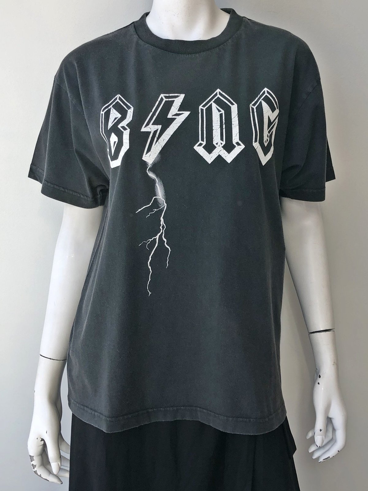bing bolt tee