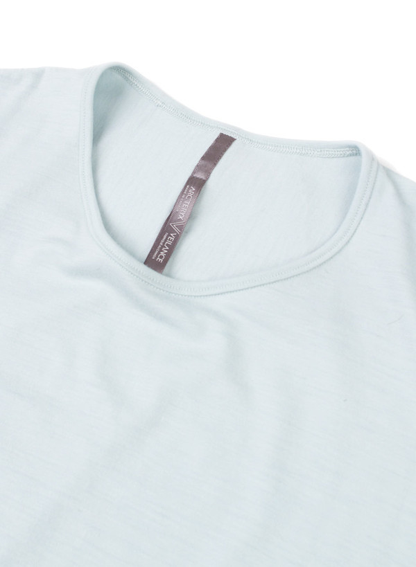 Men's Arc'teryx Veilance Frame SS Tee Cascade Men's Arc'teryx Veilance Frame SS Tee Cascade