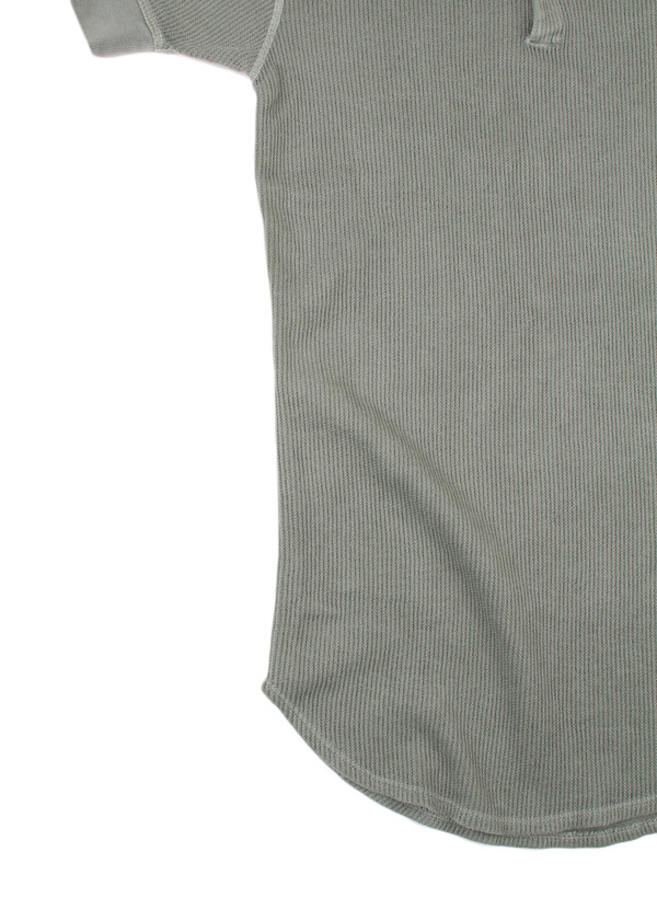 Men's John Elliott SS Flatback Thermal Henley Olive Men's John Elliott SS Flatback Thermal Henley Olive