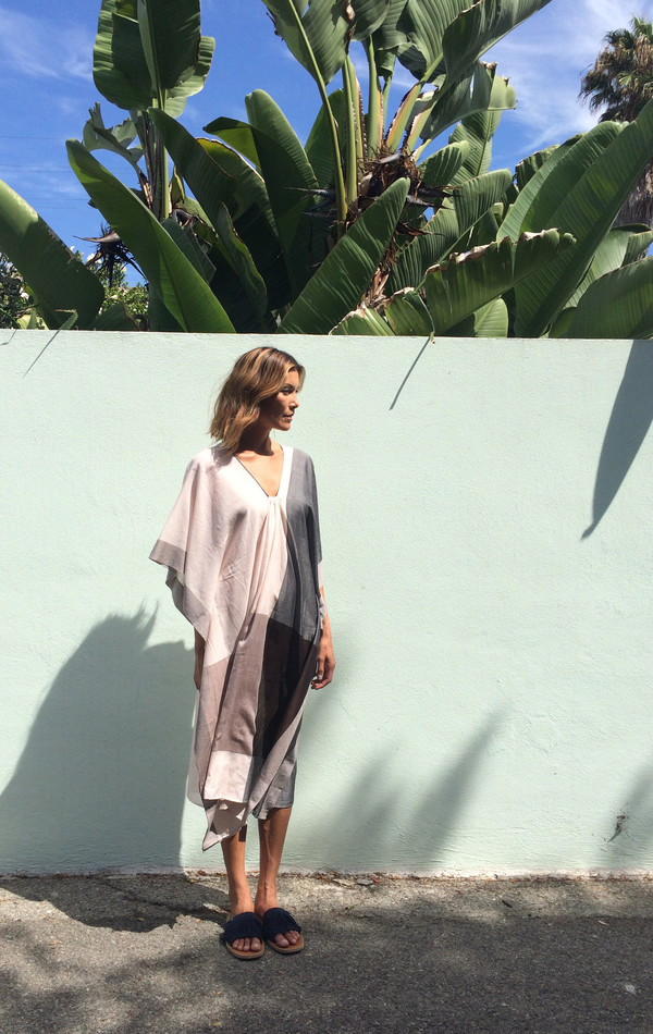 Two New York Pink color block caftan Two New York Pink color block caftan