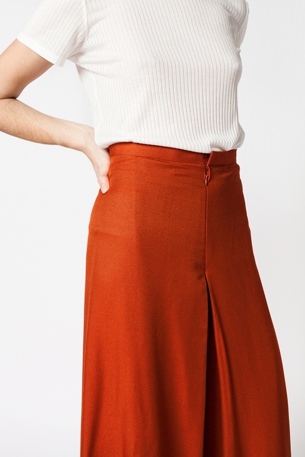 Kaarem Wind Lantern Pant - regale red orange Kaarem Wind Lantern Pant - regale red orange