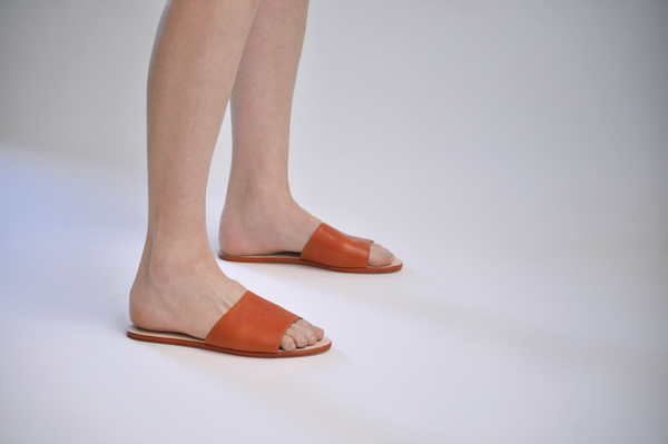 The Palatines Caelum Slide Sandal w thong - rust leather The Palatines Caelum Slide Sandal w thong - rust leather