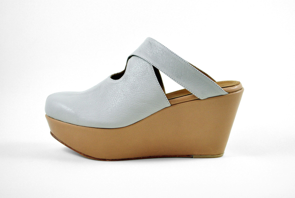 The Palatines Lemma Cross Clog - beige/tan leather The Palatines Lemma Cross Clog - beige/tan leather