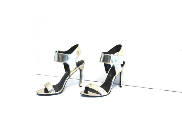 Enzo Angiolini Brodee Enzo Angiolini Brodee