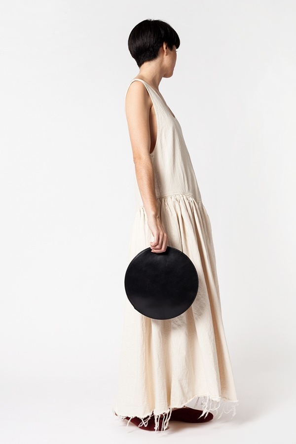 Kara Circle Clutch - black Kara Circle Clutch - black