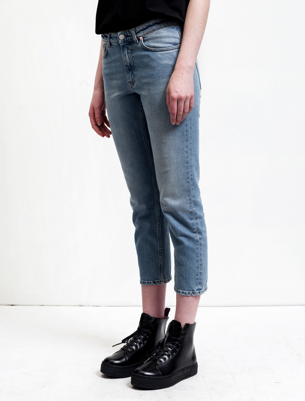 Acne Studios Row Jeans Clean Light Vintage Acne Studios Row Jeans Clean Light Vintage