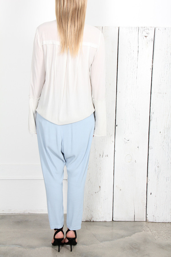 RAQUEL ALLEGRA BLUE DROP RISE PANT RAQUEL ALLEGRA BLUE DROP RISE PANT