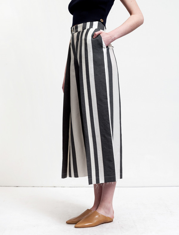 Etienne Deroeux Womens Donna Striped Wide Leg Trousers Etienne Deroeux Womens Donna Striped Wide Leg Trousers