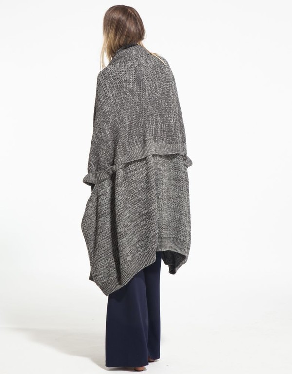 CHILDREN OF OUR TOWN KNIT SABINO CAPE CHILDREN OF OUR TOWN KNIT SABINO CAPE