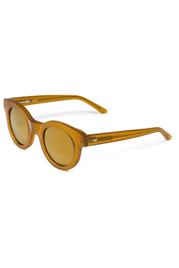 Sun Buddies Type 02 Edie (Burnt Honey) Sun Buddies Type 02 Edie (Burnt Honey)