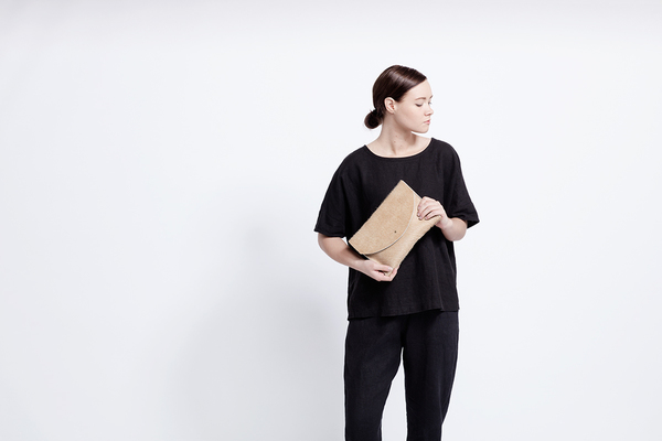 Primecut SPOTTED ENVELOPE CLUTCH Primecut SPOTTED ENVELOPE CLUTCH