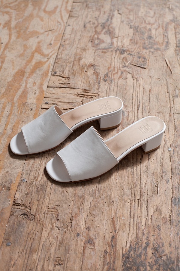 Maryam Nassir Zadeh Sophie Slide - white Maryam Nassir Zadeh Sophie Slide - white