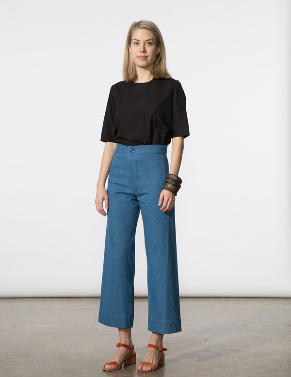 SBJ Austin Cat Top in Black Italian Poplin SBJ Austin Cat Top in Black Italian Poplin