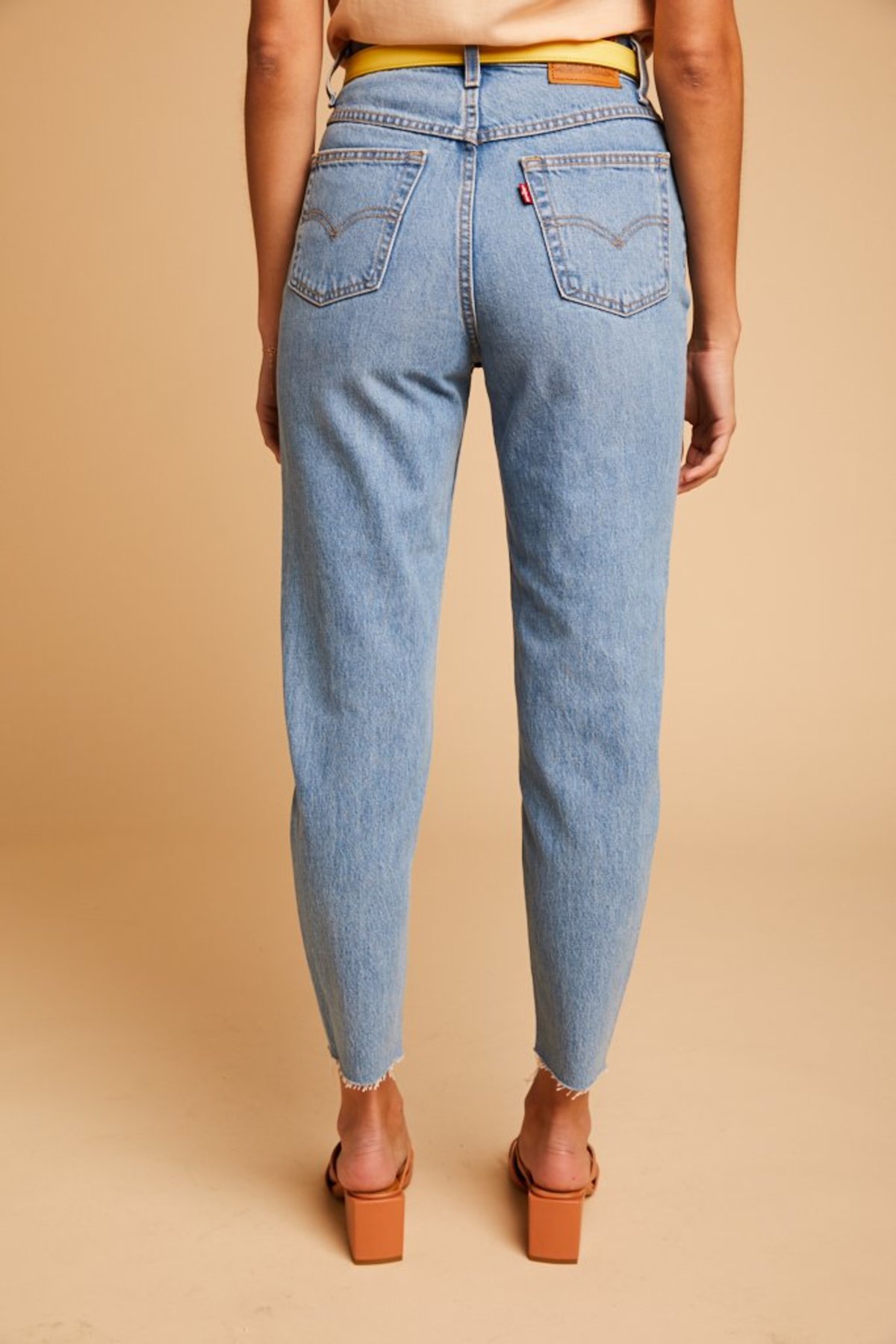 levis mom jeans sneak peek