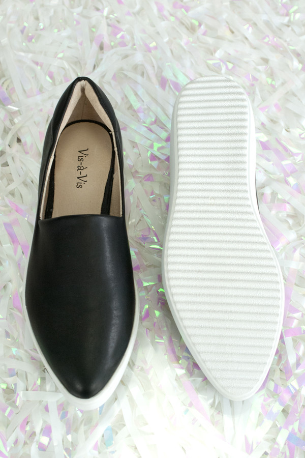 Vis-À-Vis Cami Sneaker Vis-À-Vis Cami Sneaker