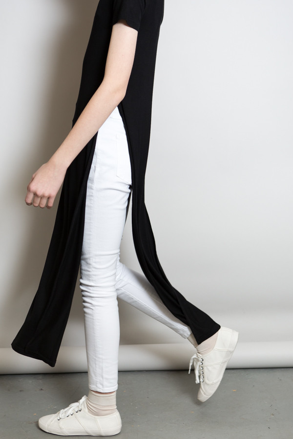 Side Slit Maxi Tee / Black Side Slit Maxi Tee / Black