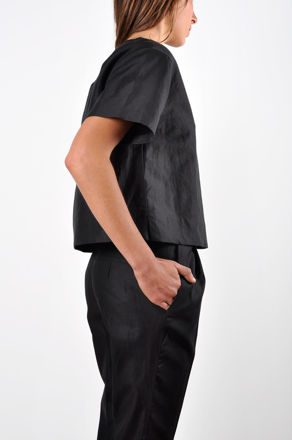 Waltz Ankle-Length Pleated Trouser in Black Cotton Twill Waltz Ankle-Length Pleated Trouser in Black Cotton Twill