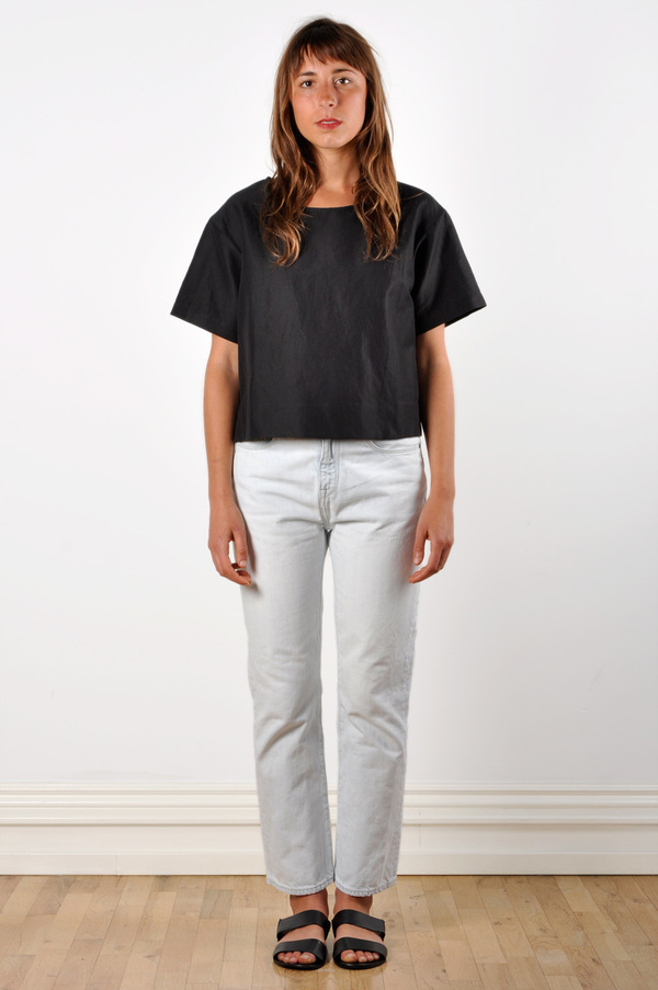Waltz Drop Shoulder T-shirt in Black Linen/Cotton Twill Waltz Drop Shoulder T-shirt in Black Linen/Cotton Twill