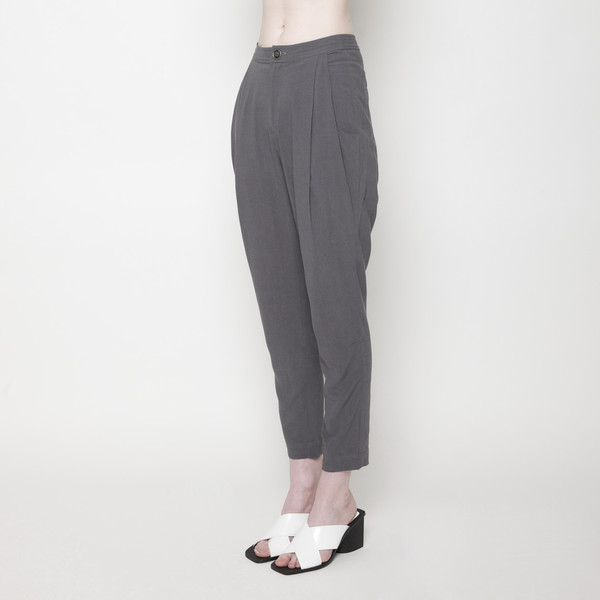 7115 by Szeki Signature Linen Gathered Trouser - Gray 7115 by Szeki Signature Linen Gathered Trouser - Gray
