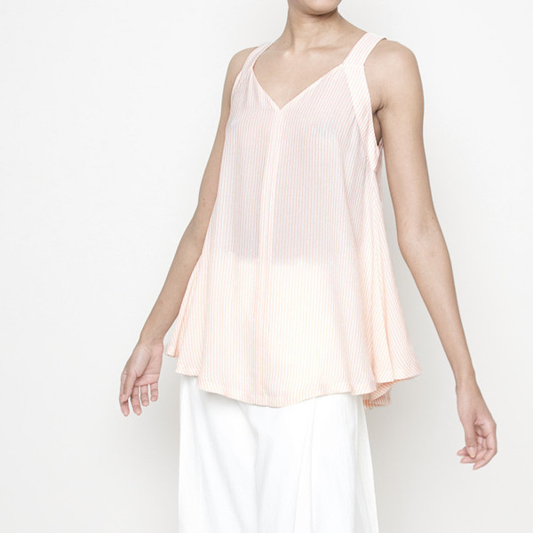 7115 by Szeki Kite Top R16- Blush Stripes 7115 by Szeki Kite Top R16- Blush Stripes