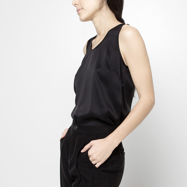 7115 by Szeki Signature Sandwashed Silk Tank 7115 by Szeki Signature Sandwashed Silk Tank