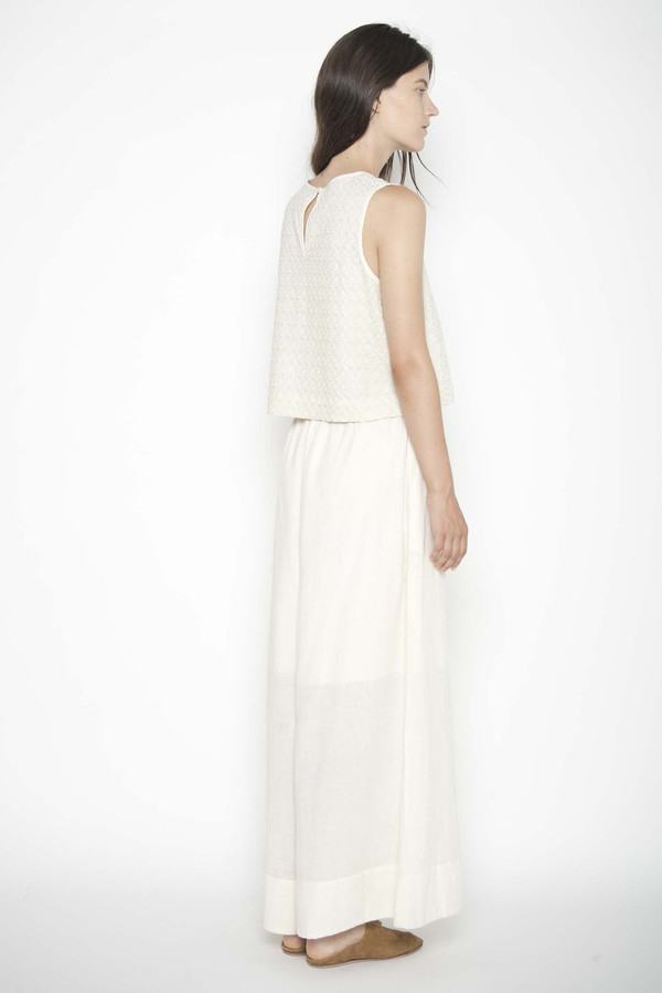 Namche Bazaar Keyhole Back Embroidered Shell Namche Bazaar Keyhole Back Embroidered Shell